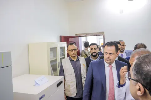 صورة 6 — جولة معاينة وفحص المعدات داخل المركز — الفحص