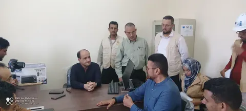 صورة 2 — متابعة المشروع — مناقشة الترتيبات التنفيذية والتجهيزات المطلوبة.
